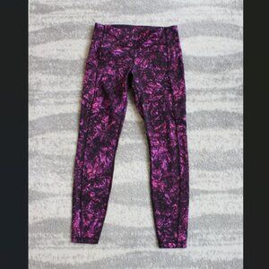 Lululemon pink and black tights